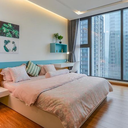 Luxury Serviced Apartment Vinhomes Metropolis Premium ฮานอย ภายนอก รูปภาพ