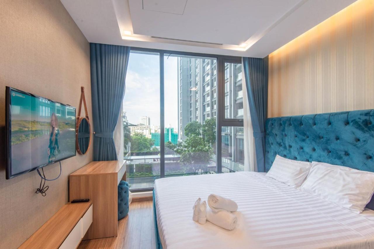 Luxury Serviced Apartment Vinhomes Metropolis Premium ฮานอย ภายนอก รูปภาพ