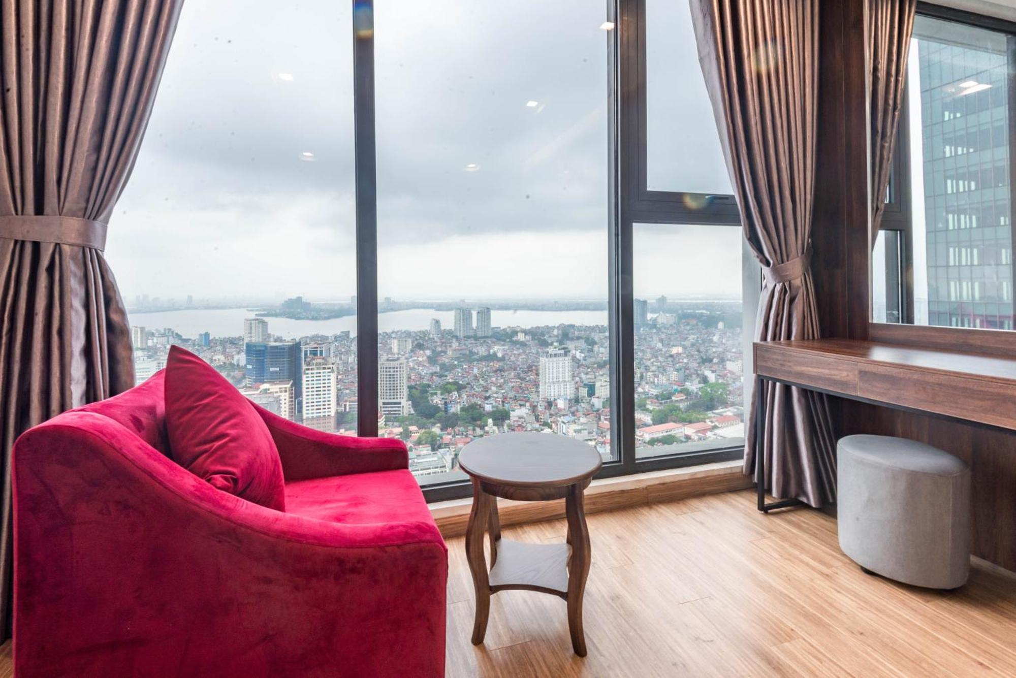 Luxury Serviced Apartment Vinhomes Metropolis Premium ฮานอย ภายนอก รูปภาพ