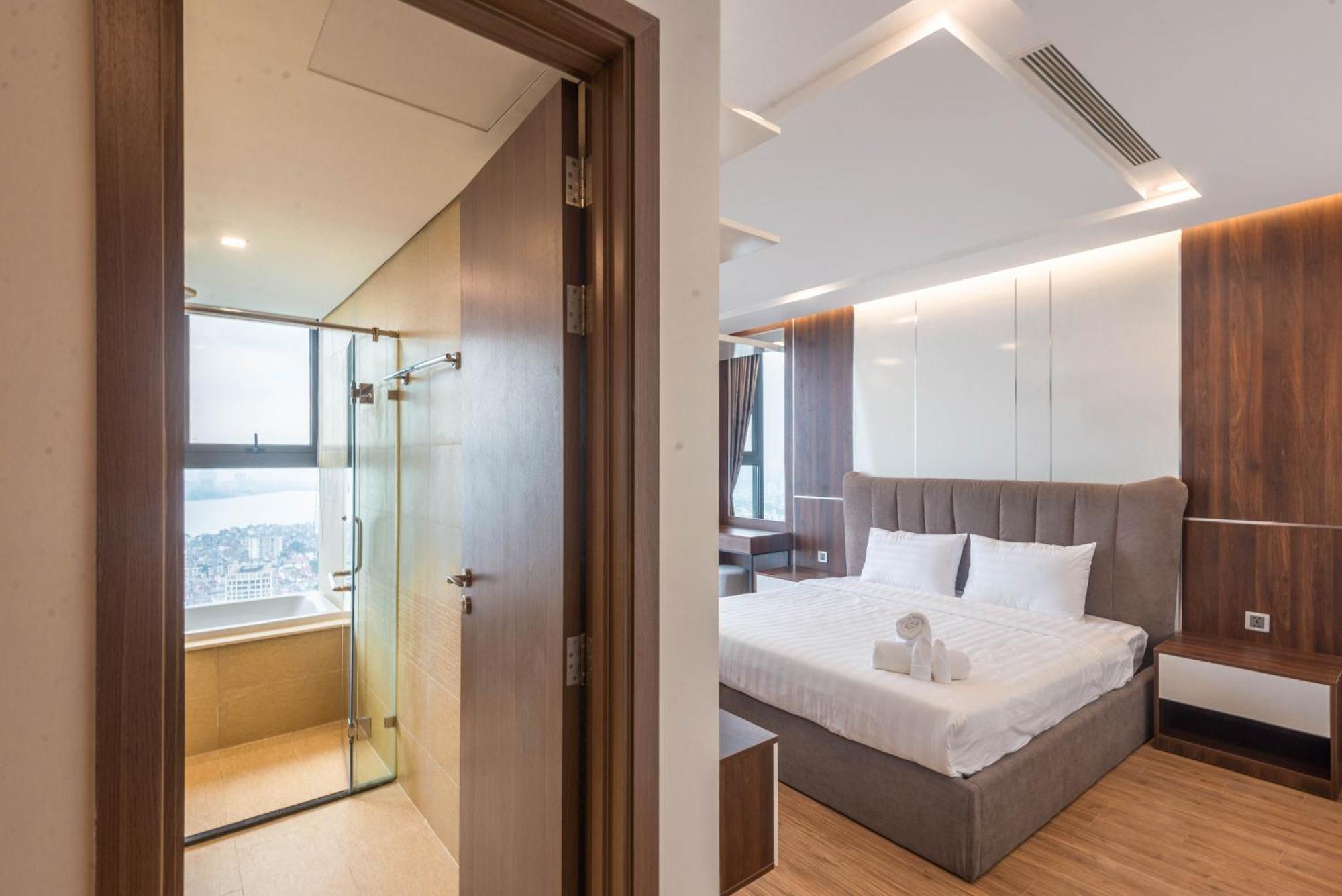 Luxury Serviced Apartment Vinhomes Metropolis Premium ฮานอย ภายนอก รูปภาพ