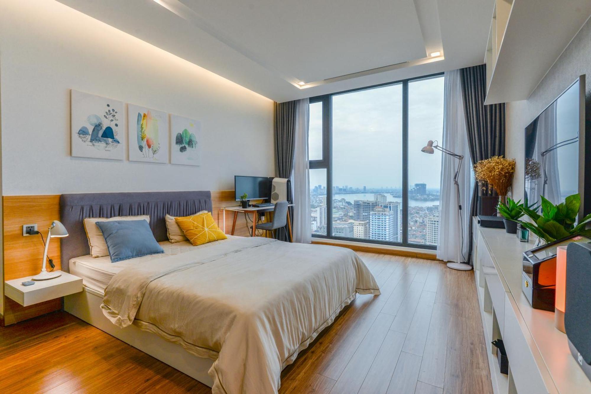 Luxury Serviced Apartment Vinhomes Metropolis Premium ฮานอย ภายนอก รูปภาพ